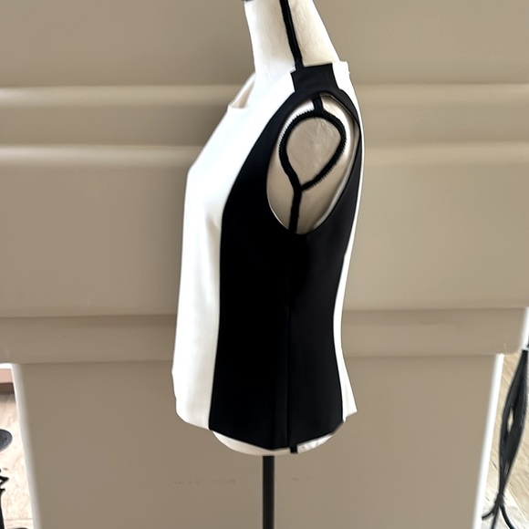 Ann Taylor Fully Lined Sleeveless Top. Black/White. Size 4. NWT. - Picture 6 of 8